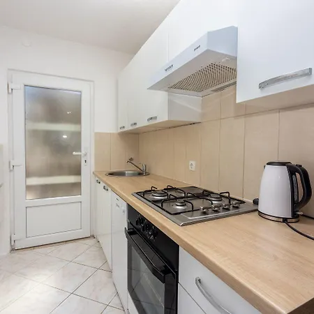 Lichtdurchflutetes Mit Tollem Meerblick, Waschmaschine - Hundefreundlich Klenovica