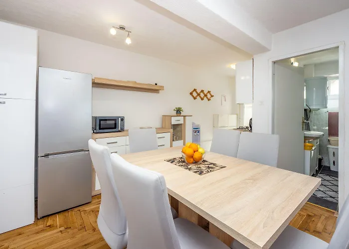 Appartement Lichtdurchflutetes Mit Tollem Meerblick, Waschmaschine - Hundefreundlich