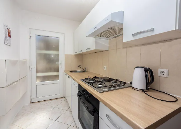 Lichtdurchflutetes Mit Tollem Meerblick, Waschmaschine - Hundefreundlich Klenovica